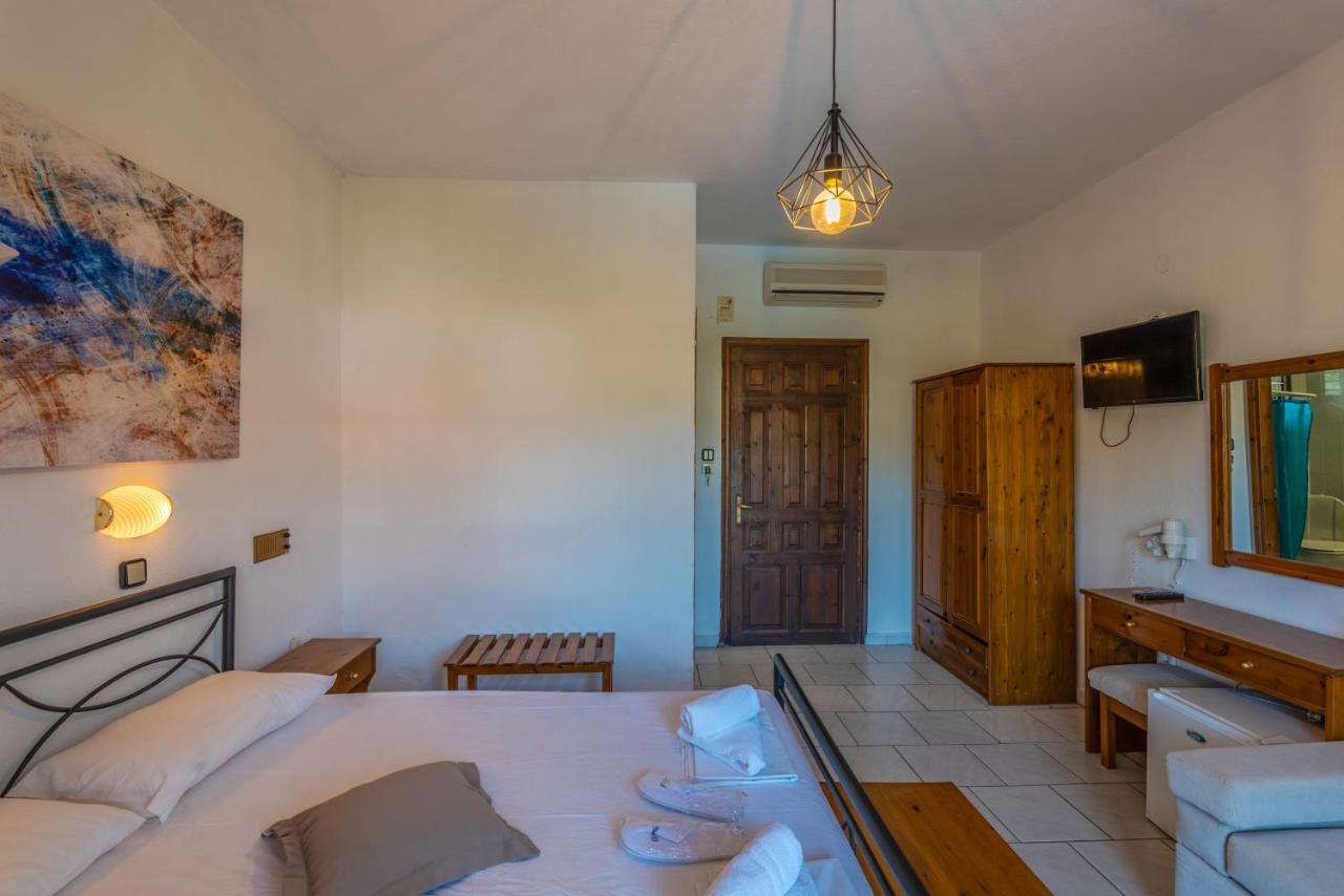 Natasa Hotel Skala Potamia  Extérieur photo