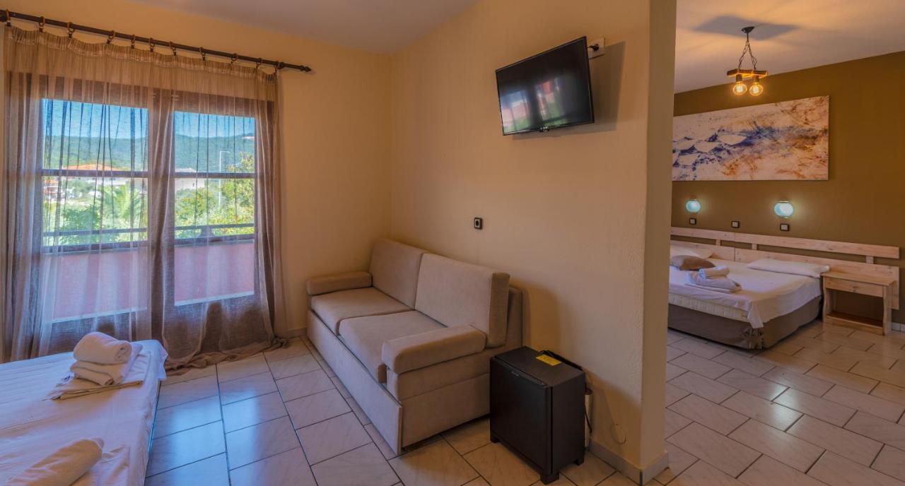 Natasa Hotel Skala Potamia  Extérieur photo