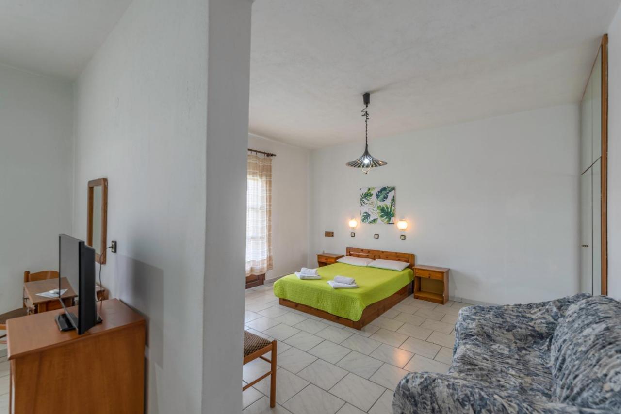Natasa Hotel Skala Potamia  Extérieur photo